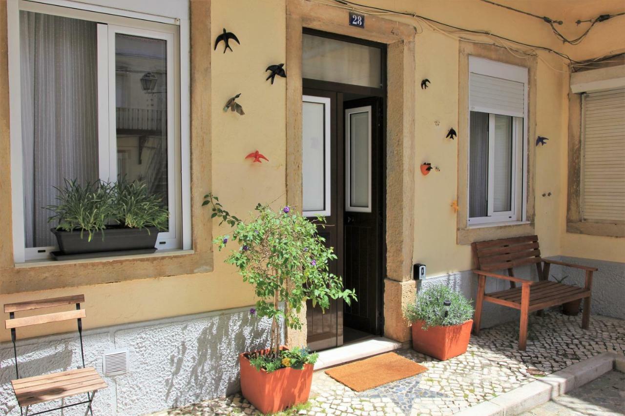 The Back Street Nest Apartment Lisbon Bagian luar foto